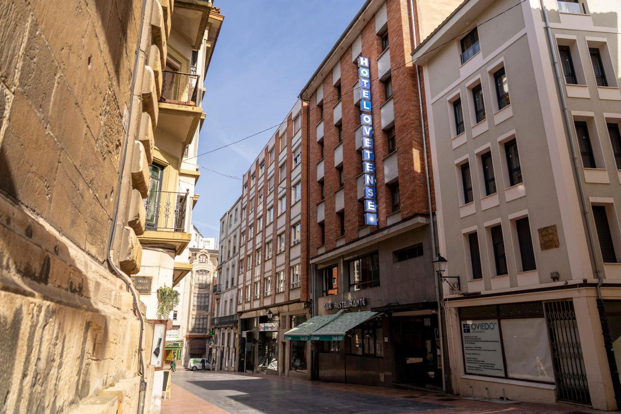 Hotel Ovetense Oviedo Exteriér fotografie
